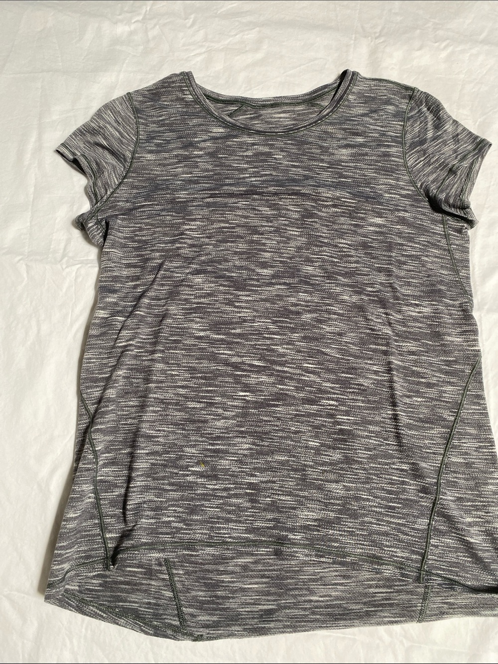 lululemon athletica Swiftly Relaxed Short Sleeve Tee Dark Heathered Gray size 8